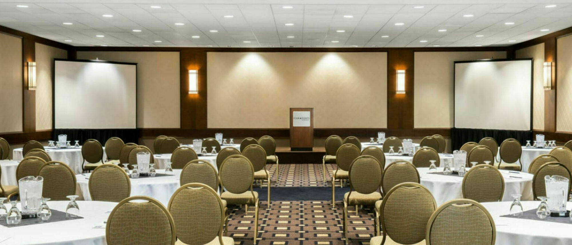Four Points By Sheraton Toronto Airport Mississauga Exterior foto